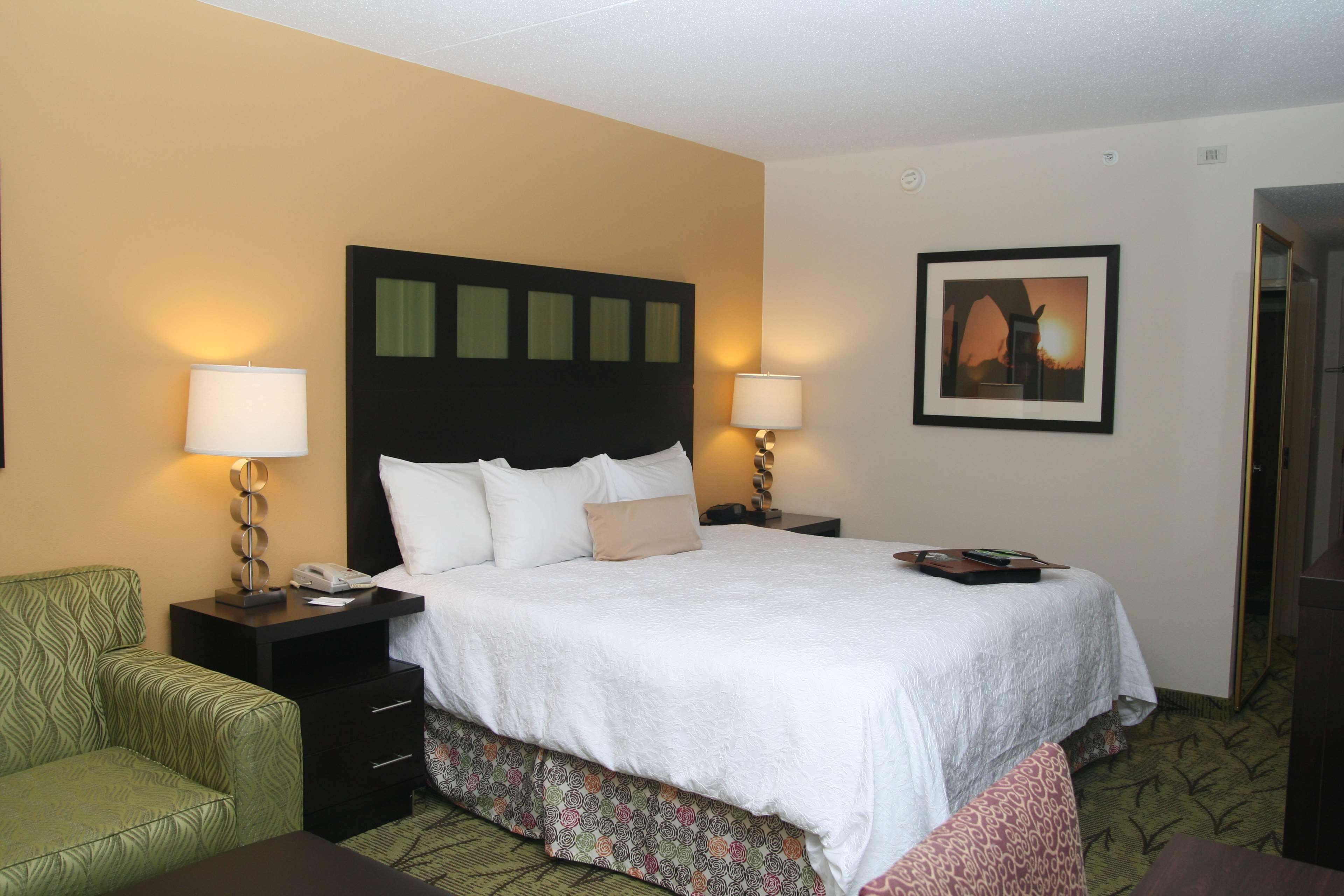 Hampton Inn & Suites Tulsa-Woodland Hills Pokoj fotografie